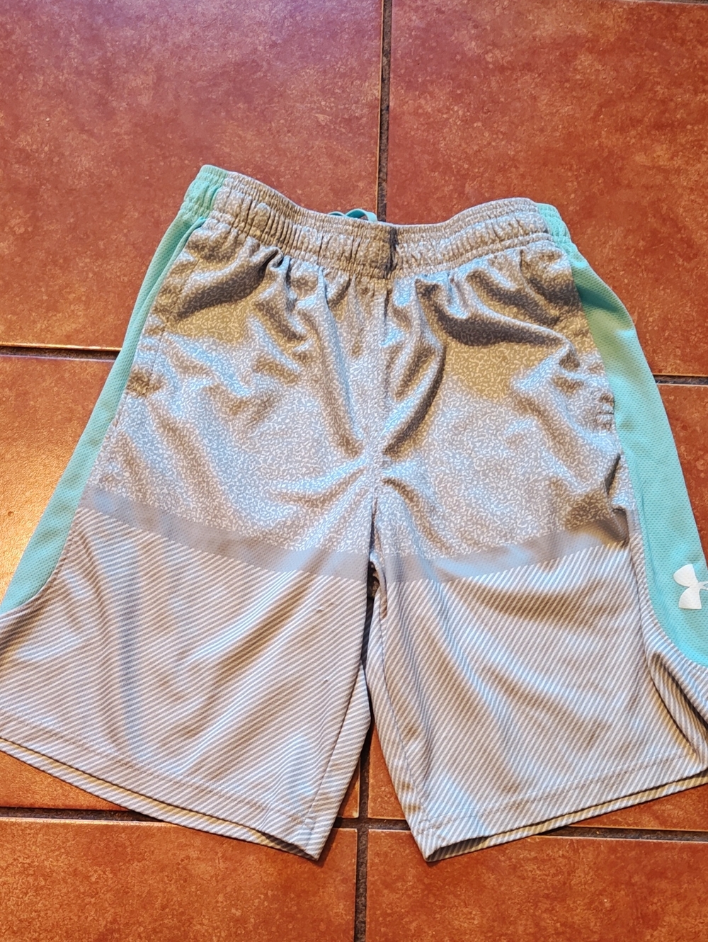 Under Armour Boys' Gray & Teal Athletic Shorts
